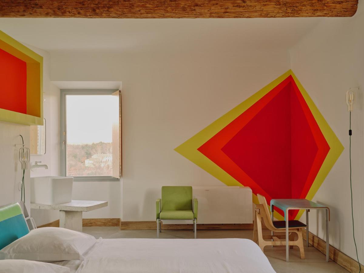 Bed and Breakfast Domaine La Ferme Hi Bride Villelaure Esterno foto