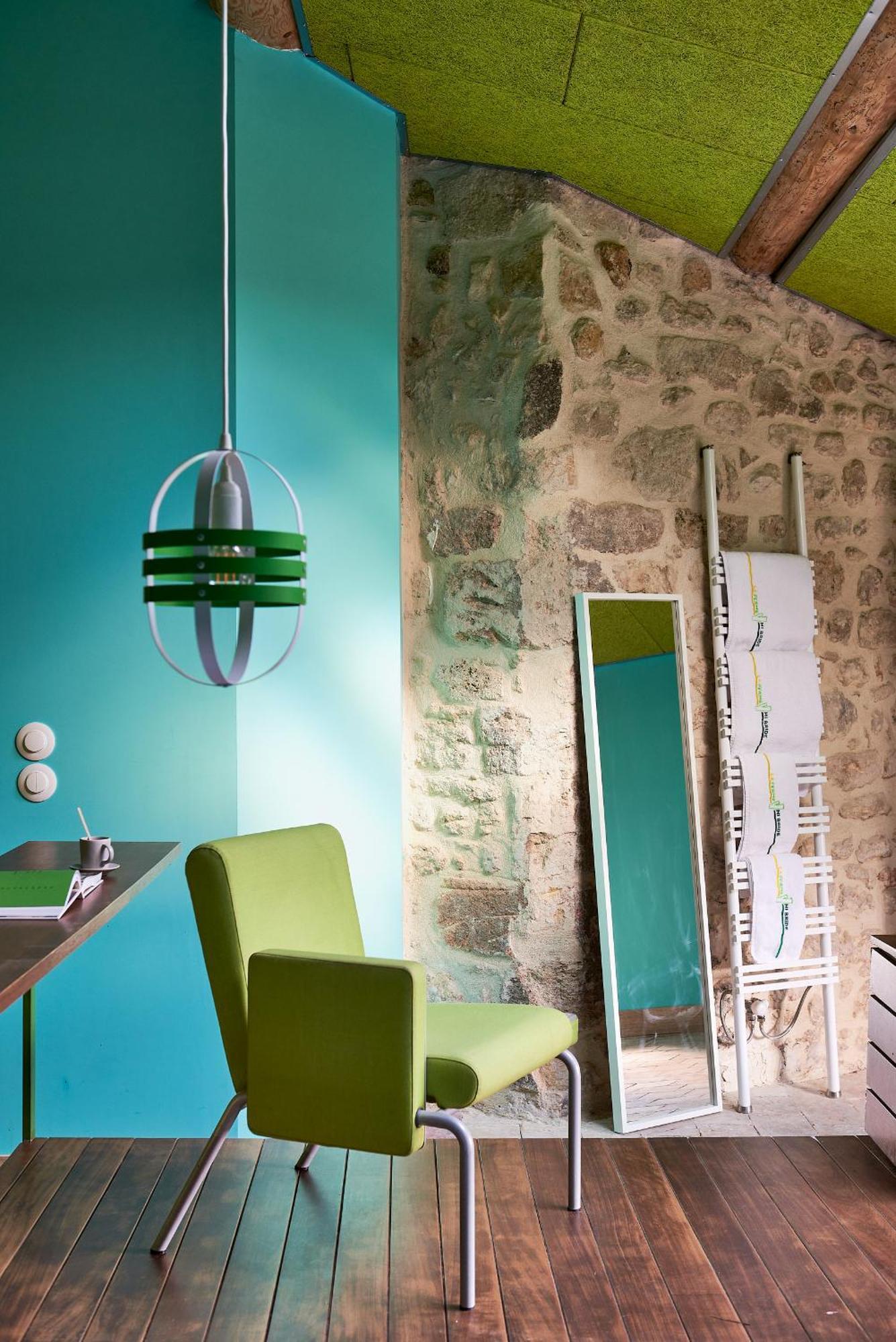 Bed and Breakfast Domaine La Ferme Hi Bride Villelaure Esterno foto