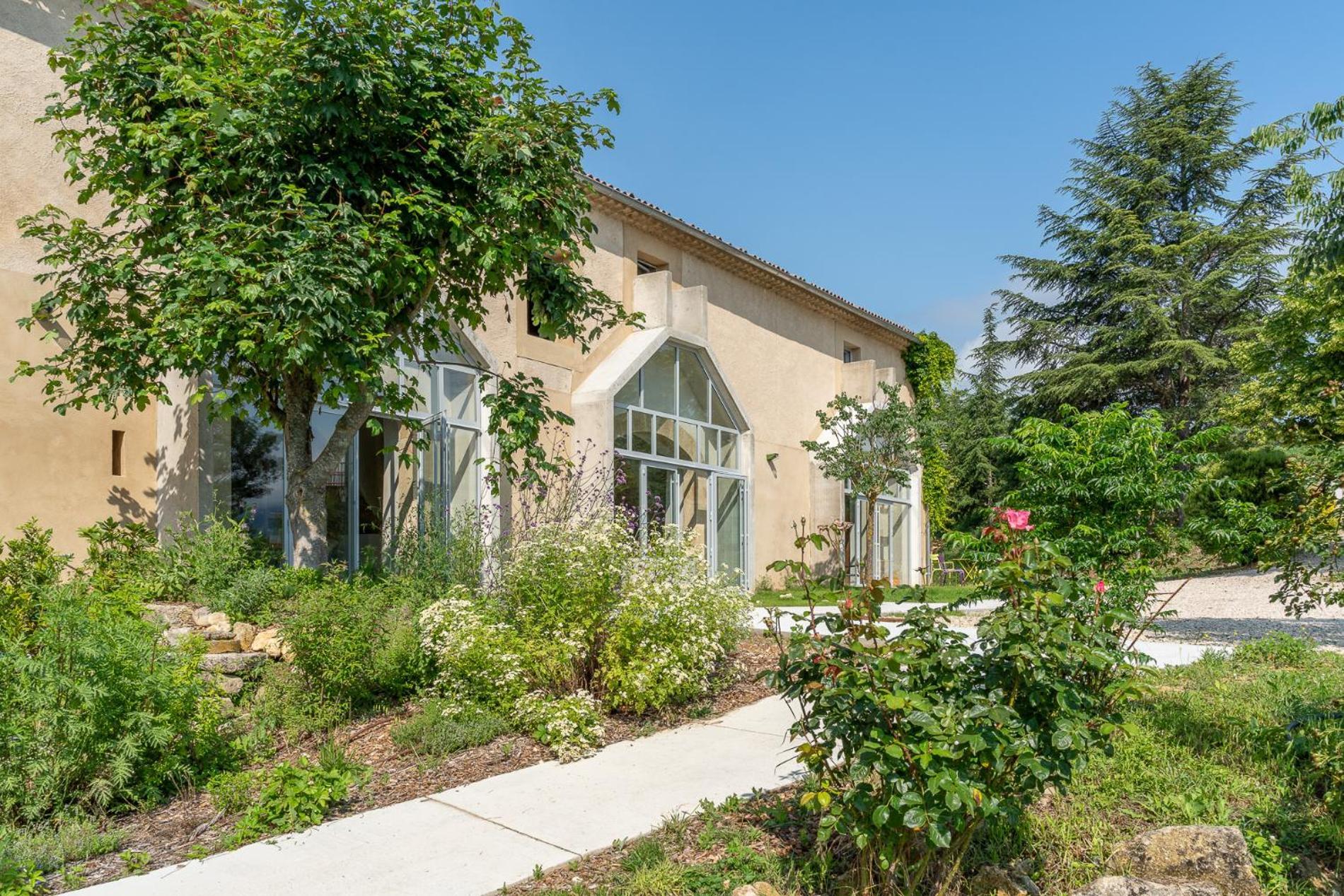 Bed and Breakfast Domaine La Ferme Hi Bride Villelaure Esterno foto