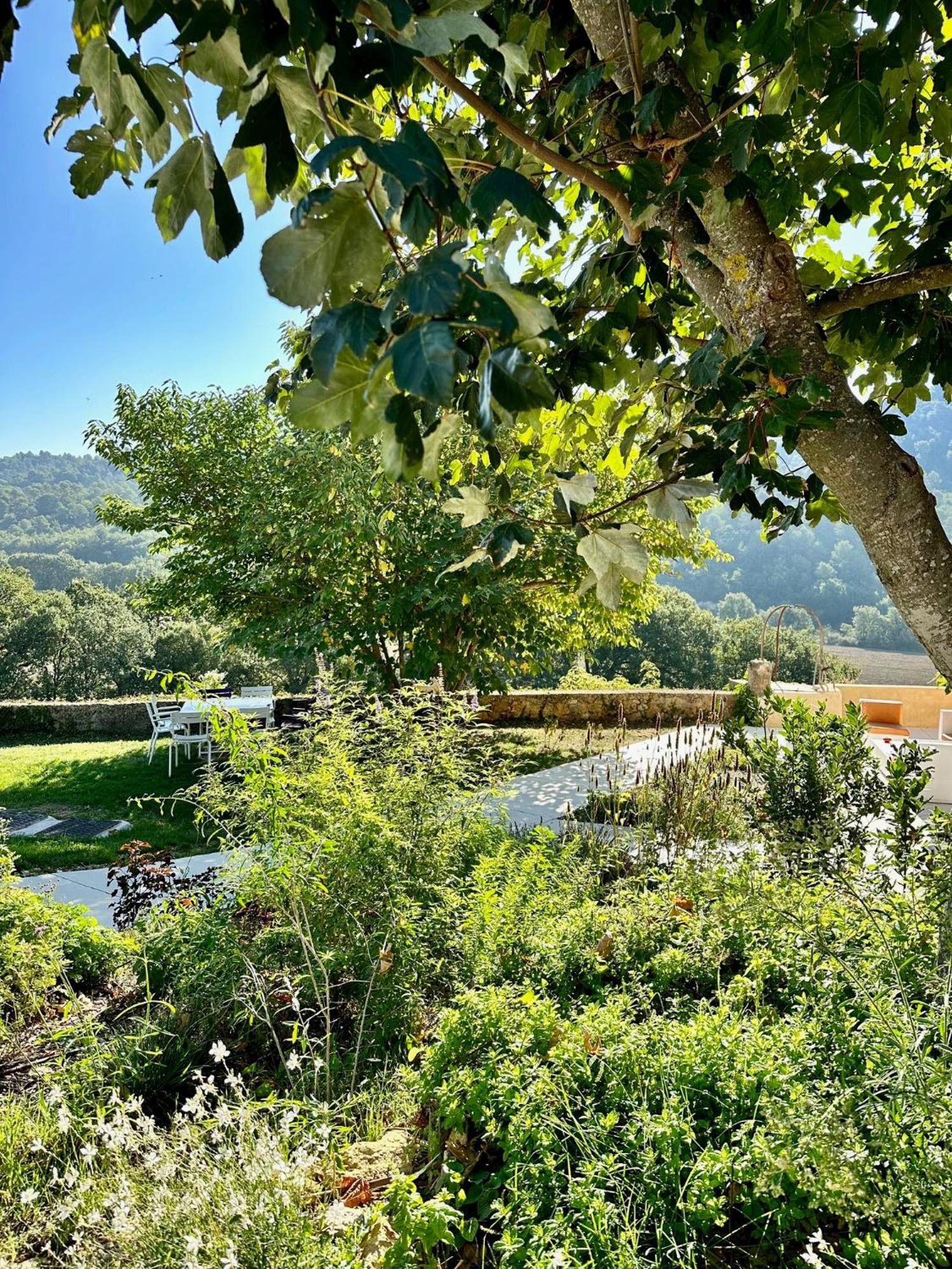 Bed and Breakfast Domaine La Ferme Hi Bride Villelaure Esterno foto